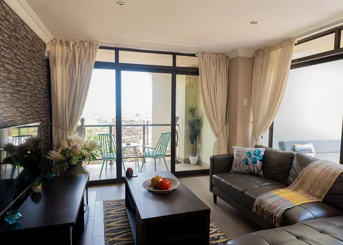 Ekuthuleni Modern Christian Guesthouse With Seaview