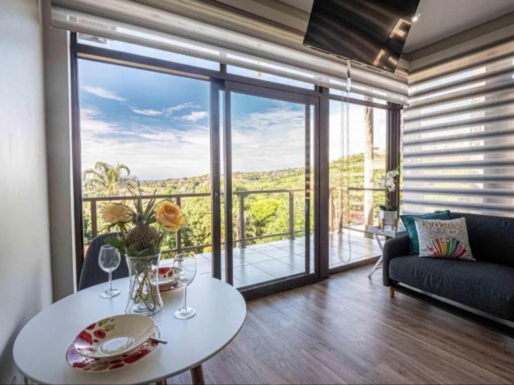 Ekuthuleni Modern Christian With Seaview Umhlanga