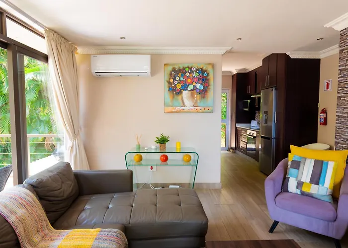 Ekuthuleni Modern Christian Guesthouse With Seaview